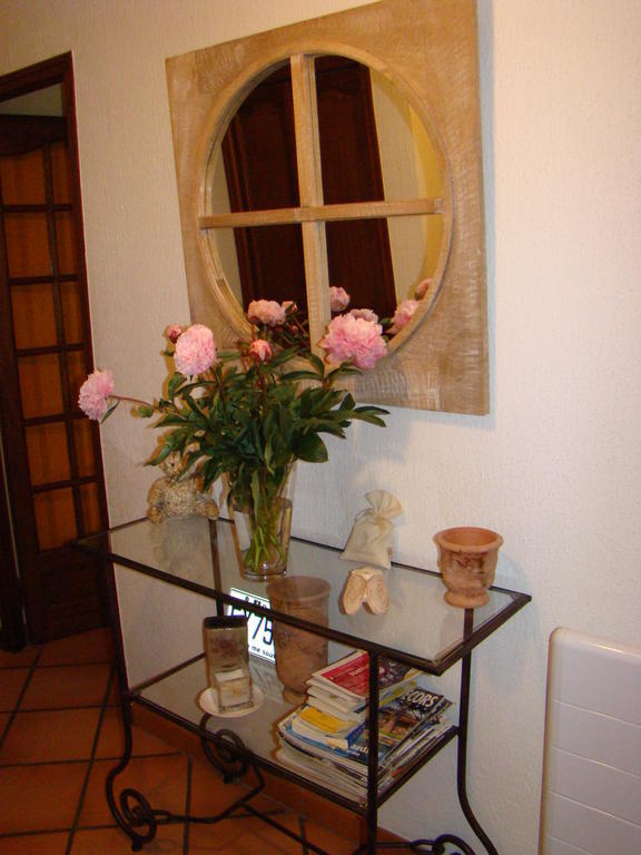 B&B L'Oustalet De Sylvie Villeneuve-lès-Avignon Eksteriør bilde