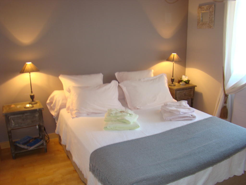B&B L'Oustalet De Sylvie Villeneuve-lès-Avignon Rom bilde